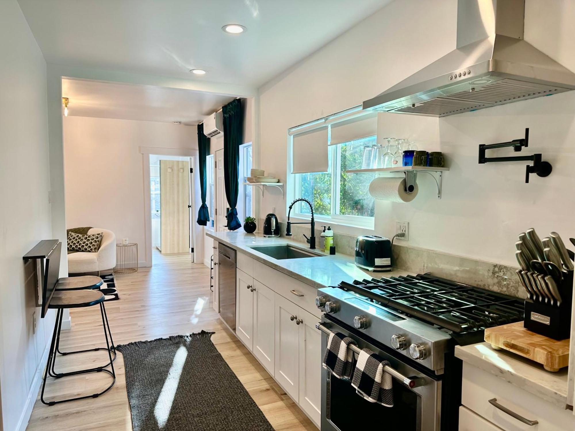 Modern, Remodeled Echo Park House-Walk To Sunset Blvd, Dodgers Stadium, Shops, Bars, Restaurants, Lake, Concerts Los Angeles Exterior foto